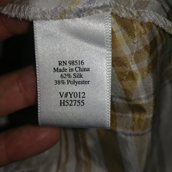 Coldwater Creek: Cream/Gold Silk Blend Tie-Front Button Up Top - Size Large NWOT - Picture 10 of 10